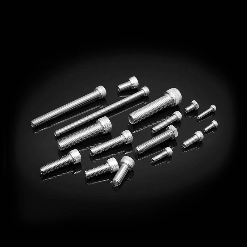 DIN 912 ruostumattomasta teräksestä valmistetut kuusiokantaruuvit