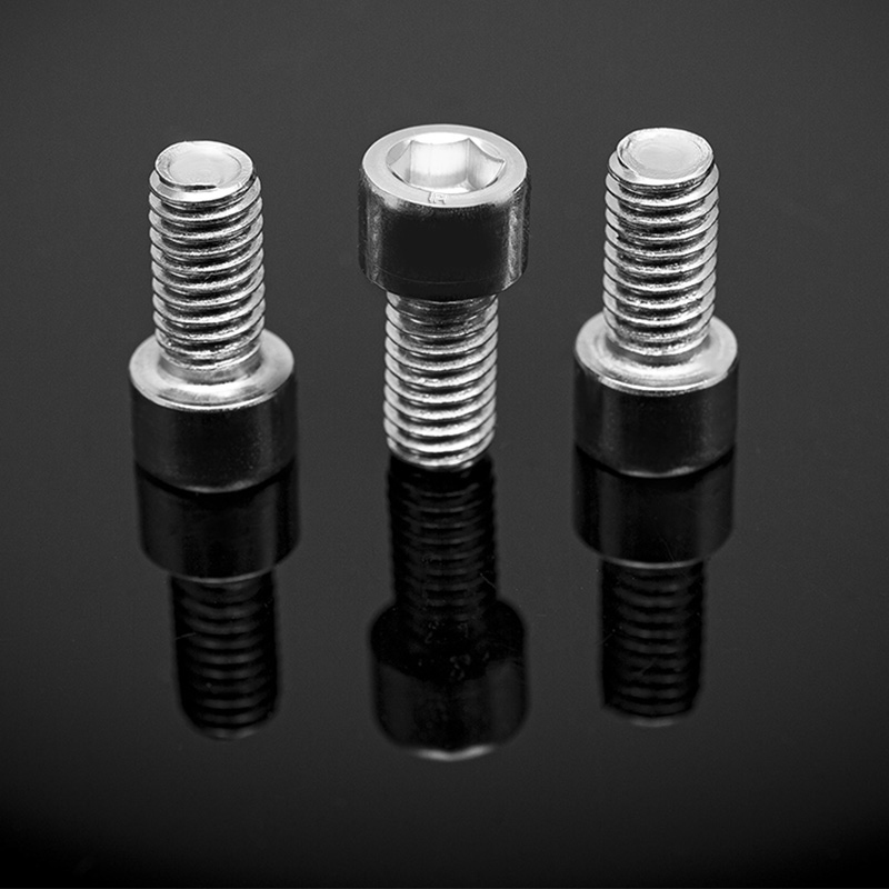 DIN915 ruostumattomasta teräksestä valmistettu kuusiokoloruuvisarja koirankärjellä DIN915 ruostumattomasta teräksestä valmistettu kuusiokoloruuvisarja koirankärjellä