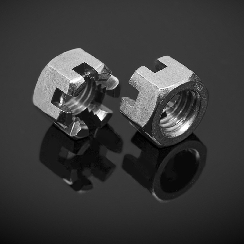 DIN 439 Ruostumaton teräs Viistot kuusikulmaiset ohuet mutterit